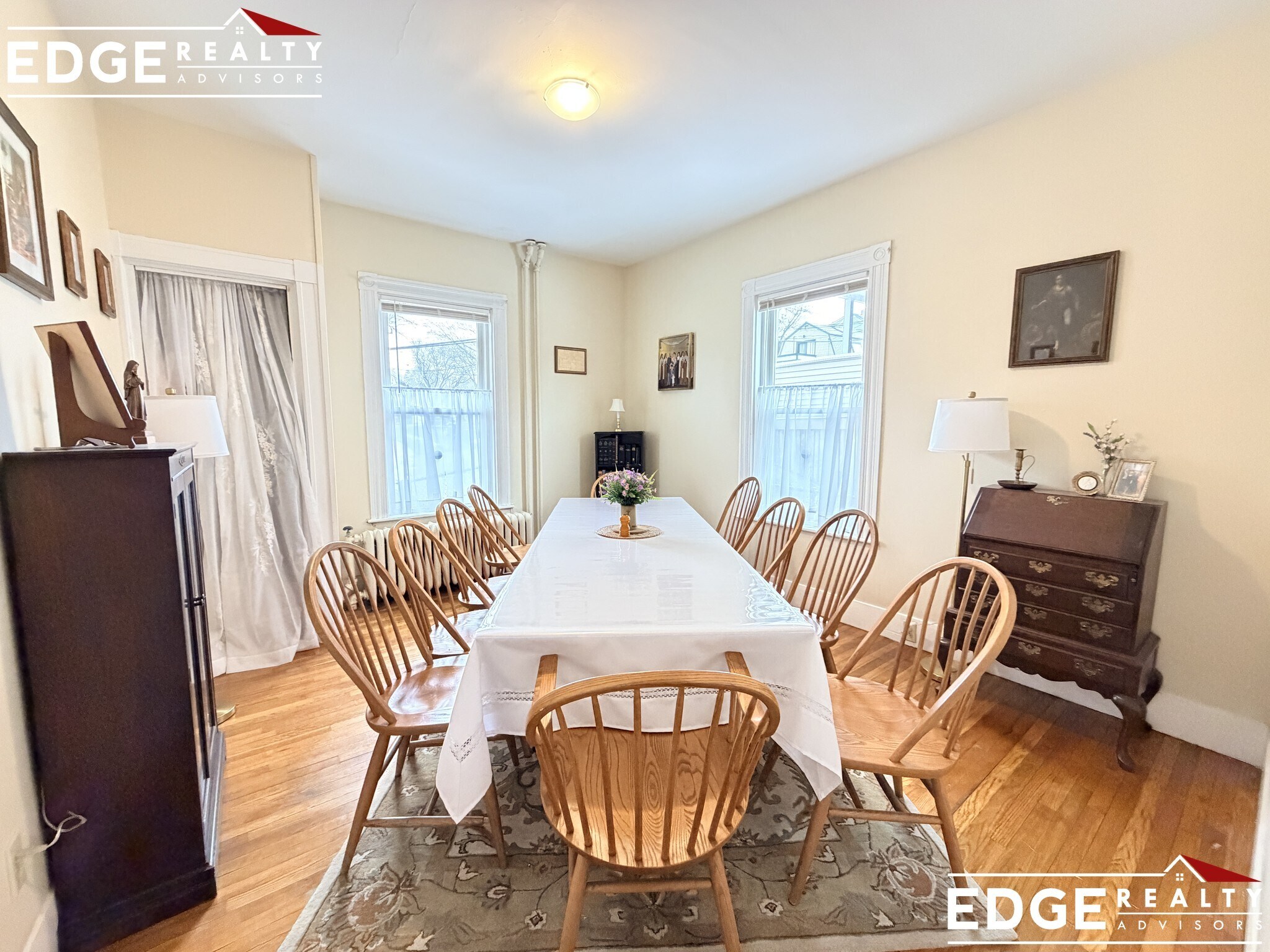 Building Photo - 61 Falkland St