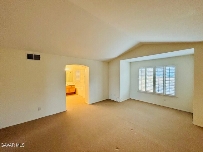 Building Photo - 3108 Tourmaline Ln
