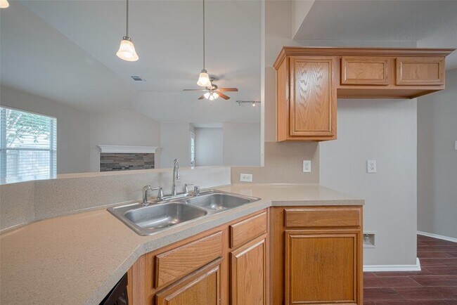 Building Photo - 20218 Sandwith Dr