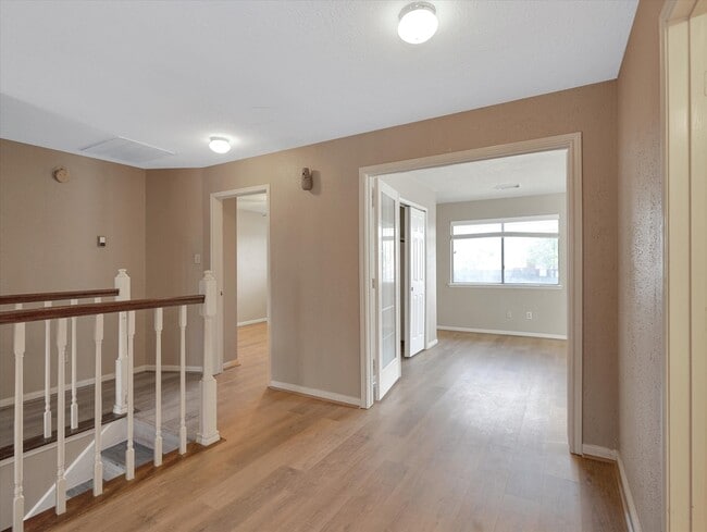 Building Photo - 16423 Ash Point Ln