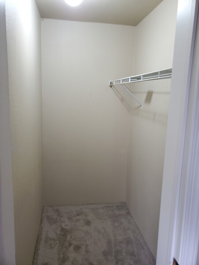 Building Photo - 86435 Franklin Blvd