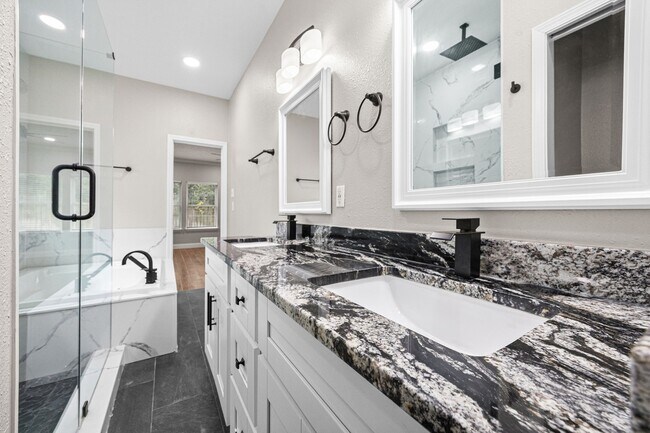 Building Photo - 17907 Pelican Way Rd