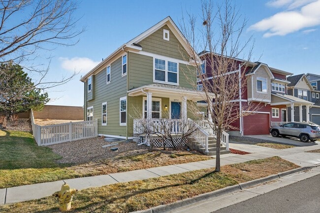 Building Photo - Amazing 3 bedroom home