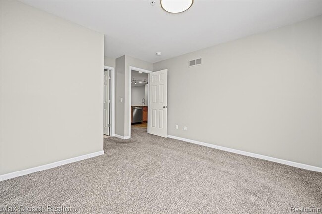 Building Photo - 1071 Beaver Run