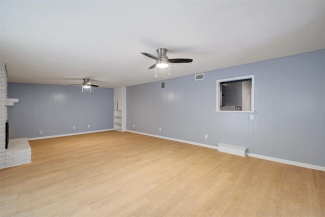 Building Photo - 8705 Parkfield Dr