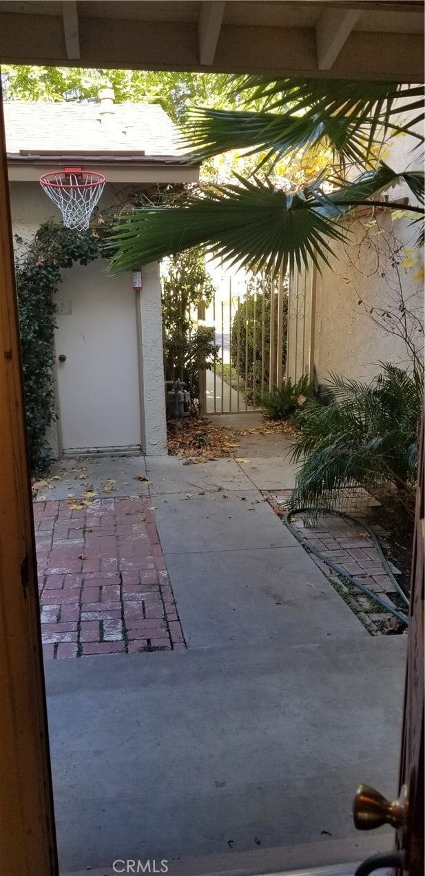 Building Photo - 2638 Mangrove Way