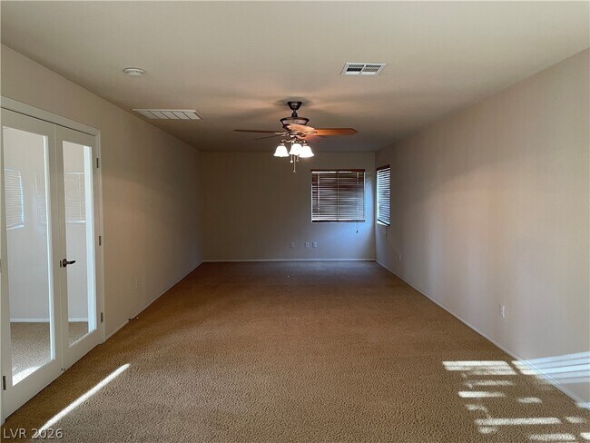 Building Photo - 417 Colorful Rain Ave