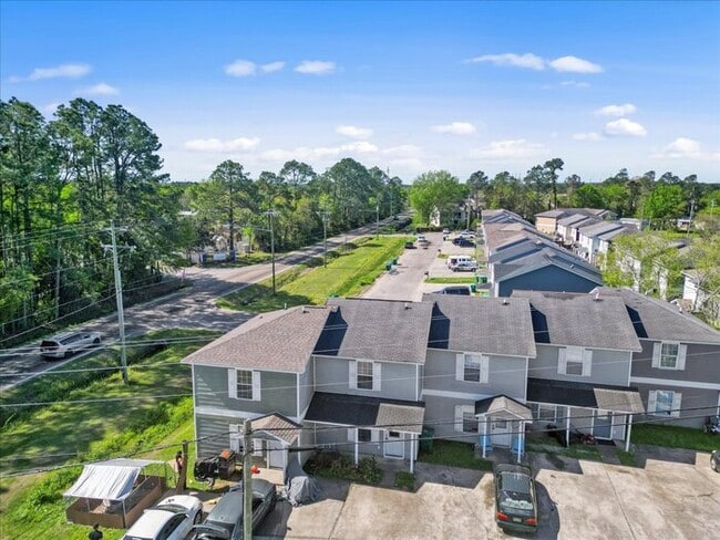 Building Photo - 14859 Angela Dr