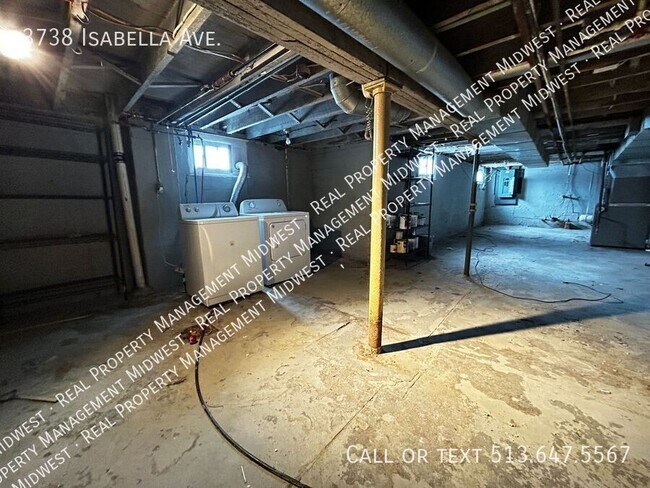 Building Photo - 3738 Isabella Ave