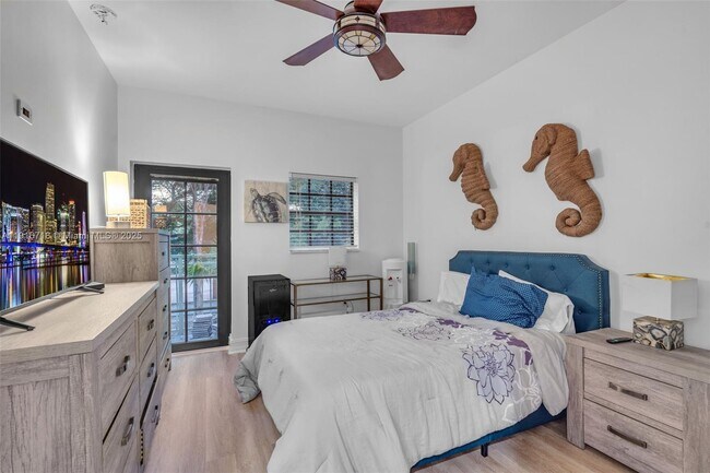 Building Photo - 4419 Hidden Harbour Terrace