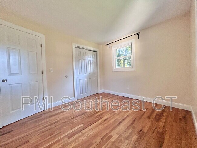 Building Photo - 39 Virginia Rd