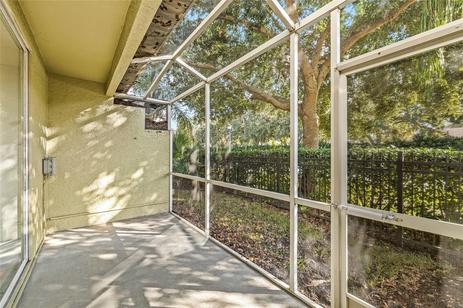 Building Photo - 10979 Winter Crest Dr