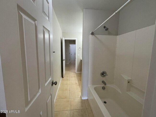 Building Photo - 6942 E San Tan Way