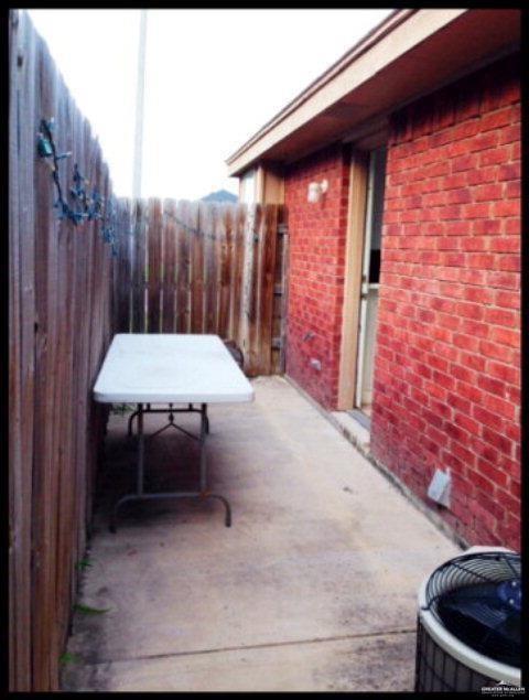 Building Photo - 13 Zelma St