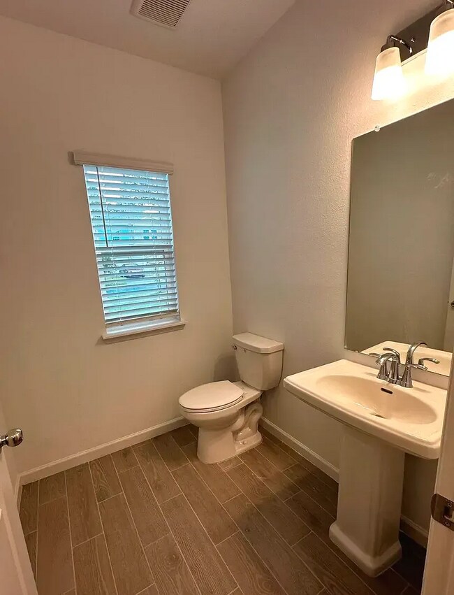 Building Photo - 4386 Leeward Breeze Lp