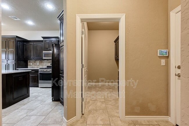 Building Photo - 204 SW 167th St