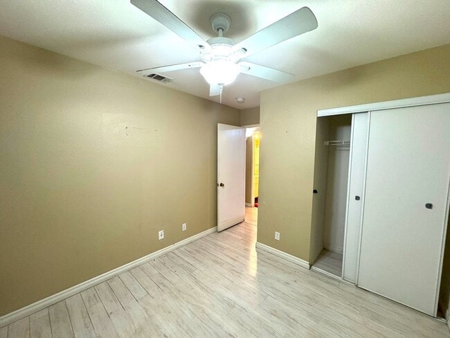 Building Photo - Beautiful Single Story House - OVERSIZED lot in the sought after Vail Ranch Community right in th...