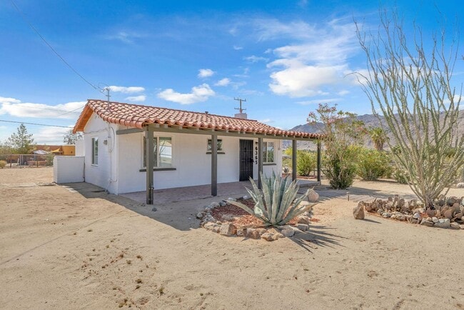 Building Photo - 6365 Cahuilla Ave