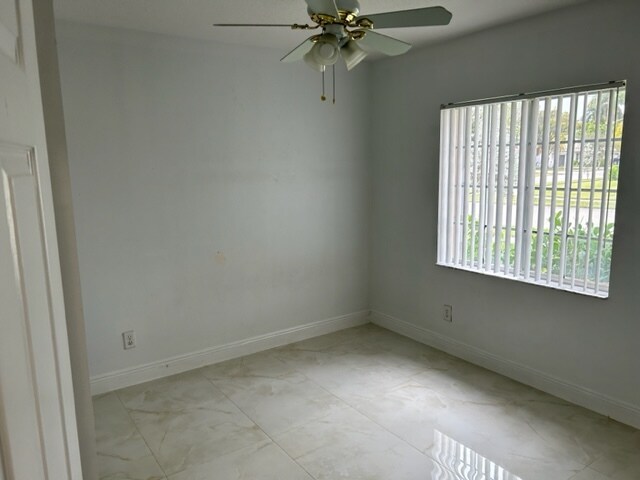 Building Photo - 16384 SW 7th St