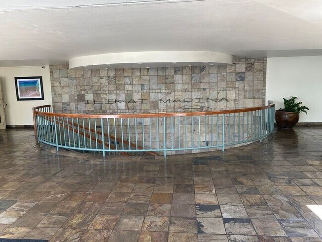 Building Photo - Waikiki - Ilikai Marina - Fully furnished ...