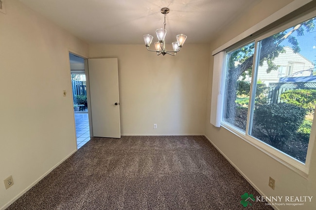 Building Photo - Spacious 3 Bedroom Home Near Parks & Schools in Foster City