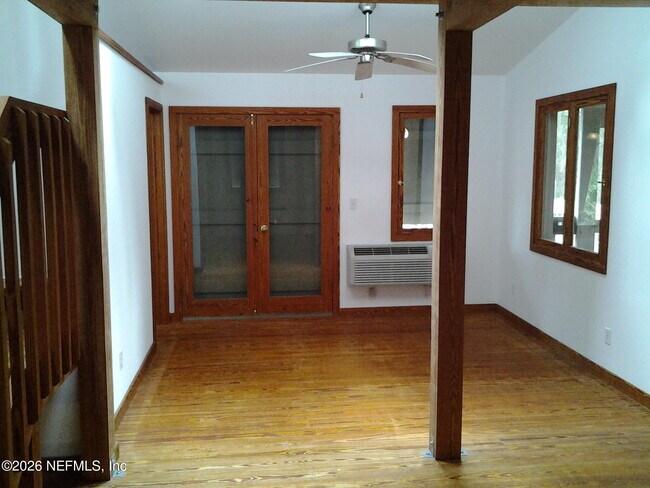 Building Photo - 1415 Florida St