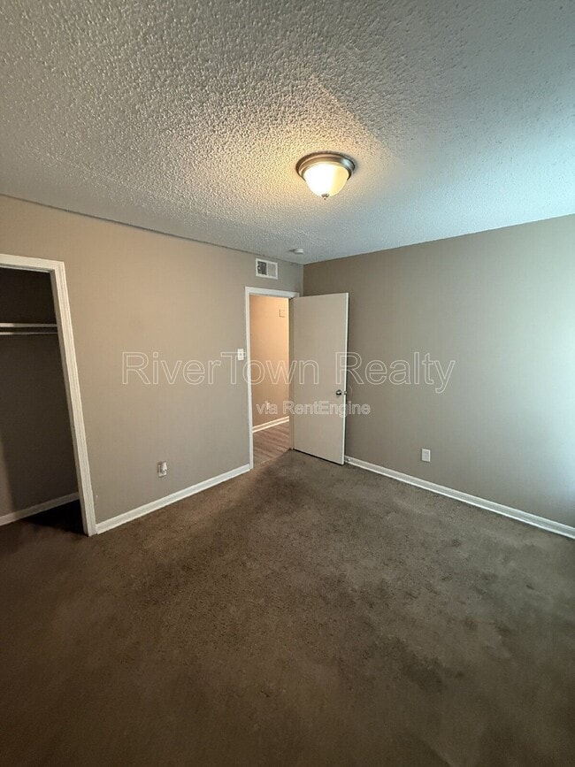 Building Photo - 3386 Spring Water Cove