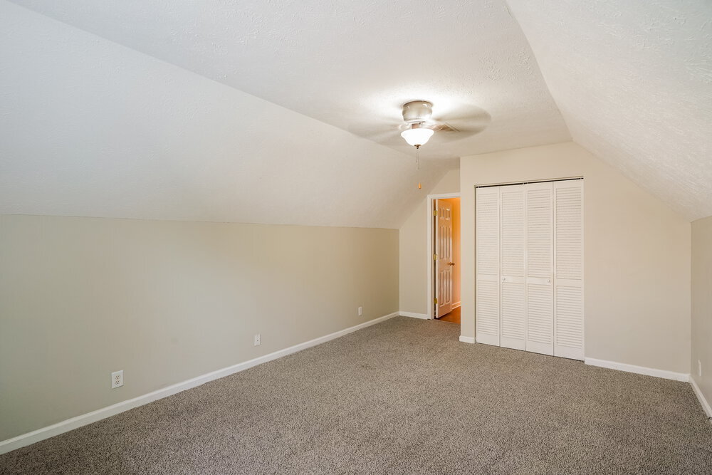 Building Photo - 2136 Blake Dr