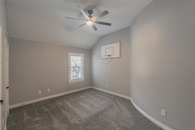 Building Photo - 2305 Beacon Hill Dr