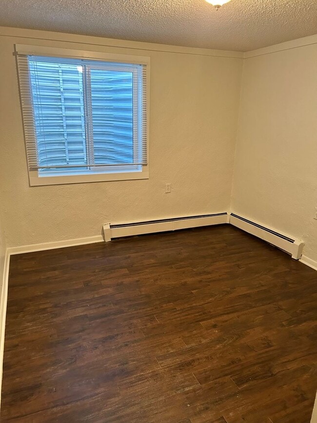 Building Photo - Cozy 1 Bed 1 Bath Apartment