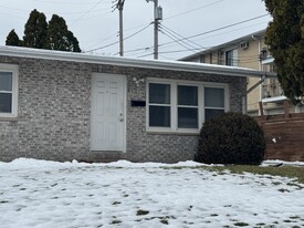 Building Photo - 3814 Mississippi Ave