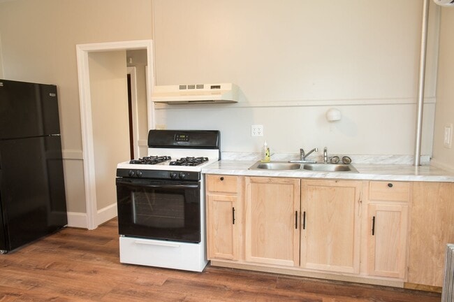 Building Photo - 3100 N 3rd St