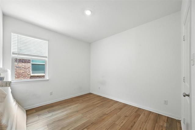 Building Photo - 8116 Green Heron Dr