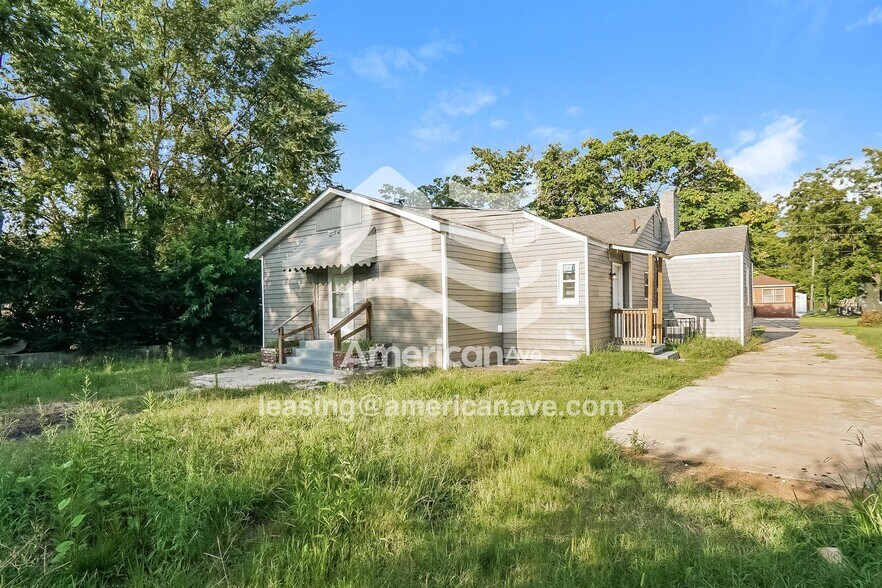 Building Photo - 5804 Avenue O