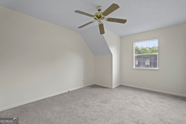 Building Photo - 156 Laurel Green Ct