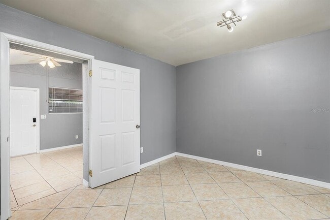 Building Photo - 156 Lori Anne Ln
