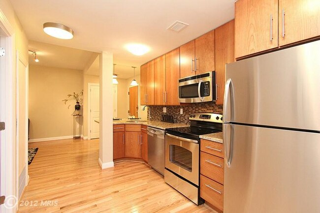 Building Photo - 1421 Columbia Rd NW