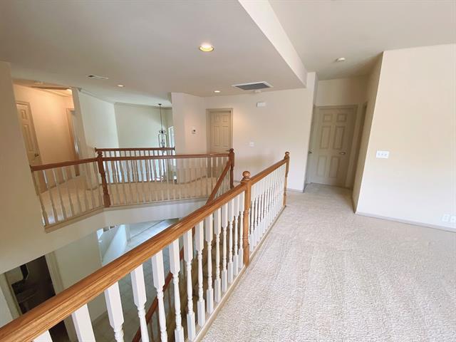 Building Photo - 540 Chesapeake Ln