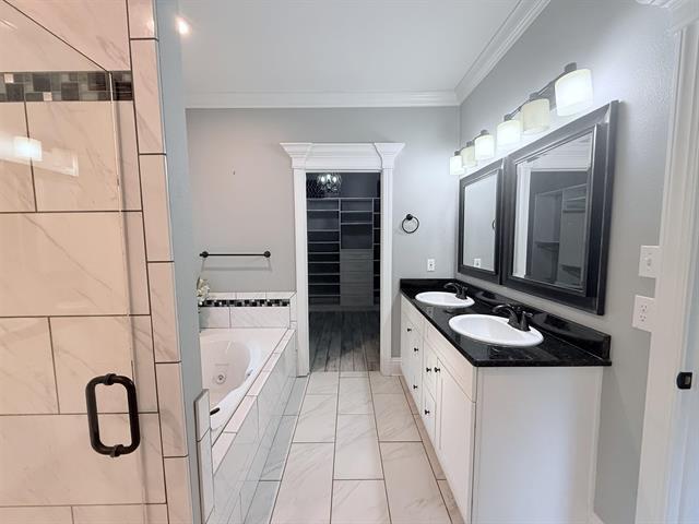 Building Photo - 69 Carousel Cir