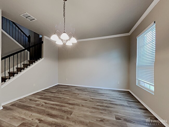 Building Photo - 3919 Amber Chase
