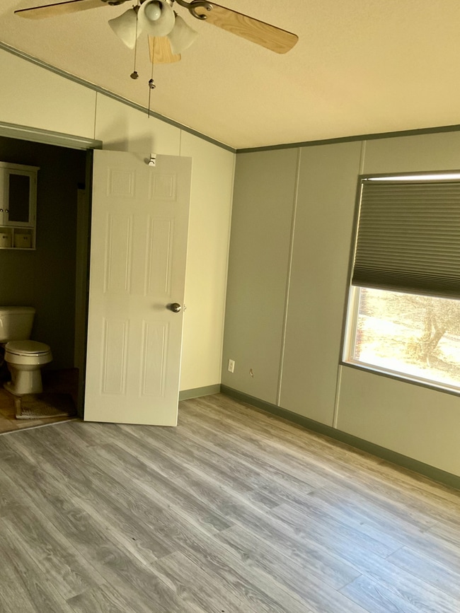 Building Photo - 4516 S Campobello Ave