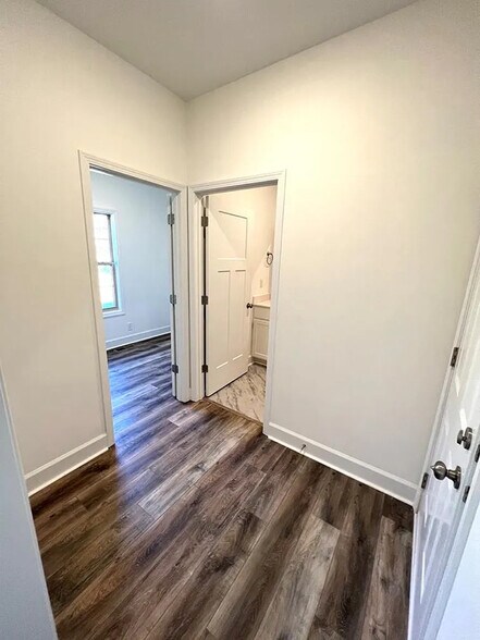 Building Photo - 122 Ted's Trail