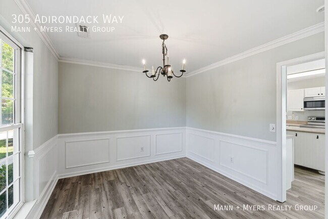 Building Photo - 305 Adirondack Way