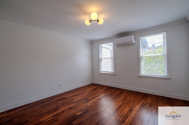 Building Photo - 503 S East Ave