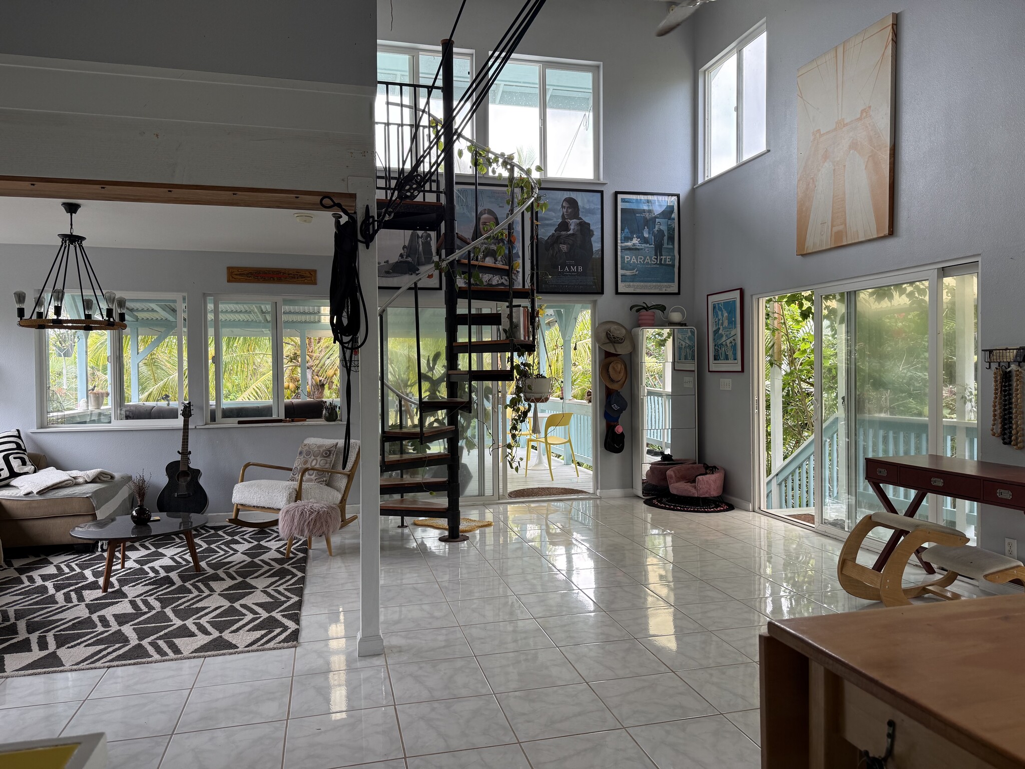 Building Photo - 12-124 W Moanauli Loop