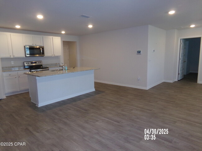 Building Photo - 116 Ryder Ln