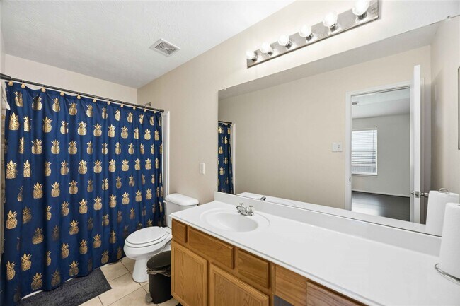 Building Photo - 4718 Lonestone Cir