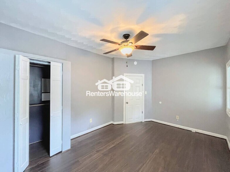 Building Photo - 3002 St Mihiel Ave