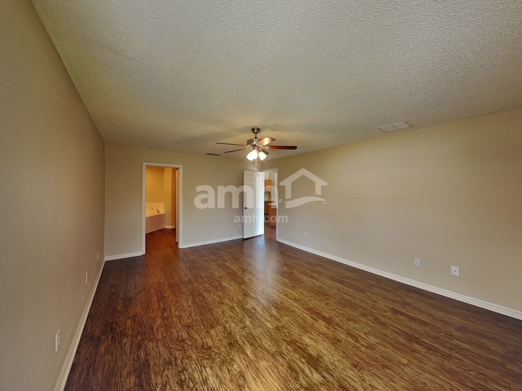 Building Photo - 315 Colony Ct