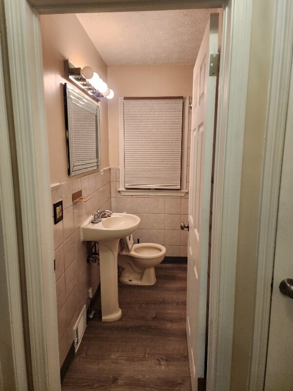 Building Photo - 1494 Diagonal Rd